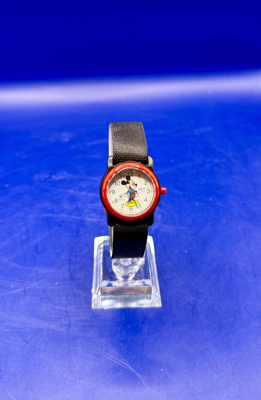 VTG 80s Lorus Mickey Mouse Watch Adjustable Elastic Band Disney V821-0980 Japan